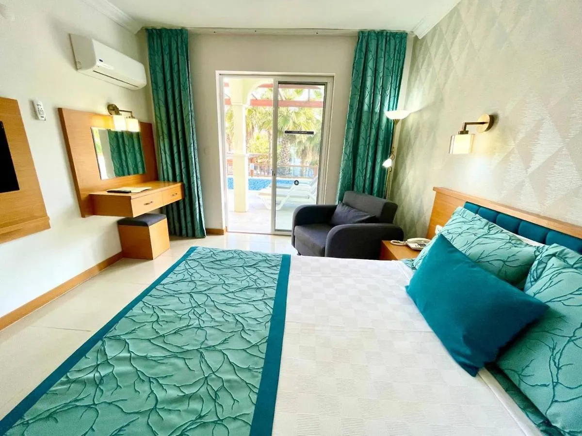 Отель Green Forest Holiday Village Олудениз