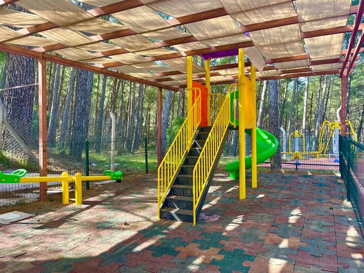 Отель Green Forest Holiday Village Олудениз